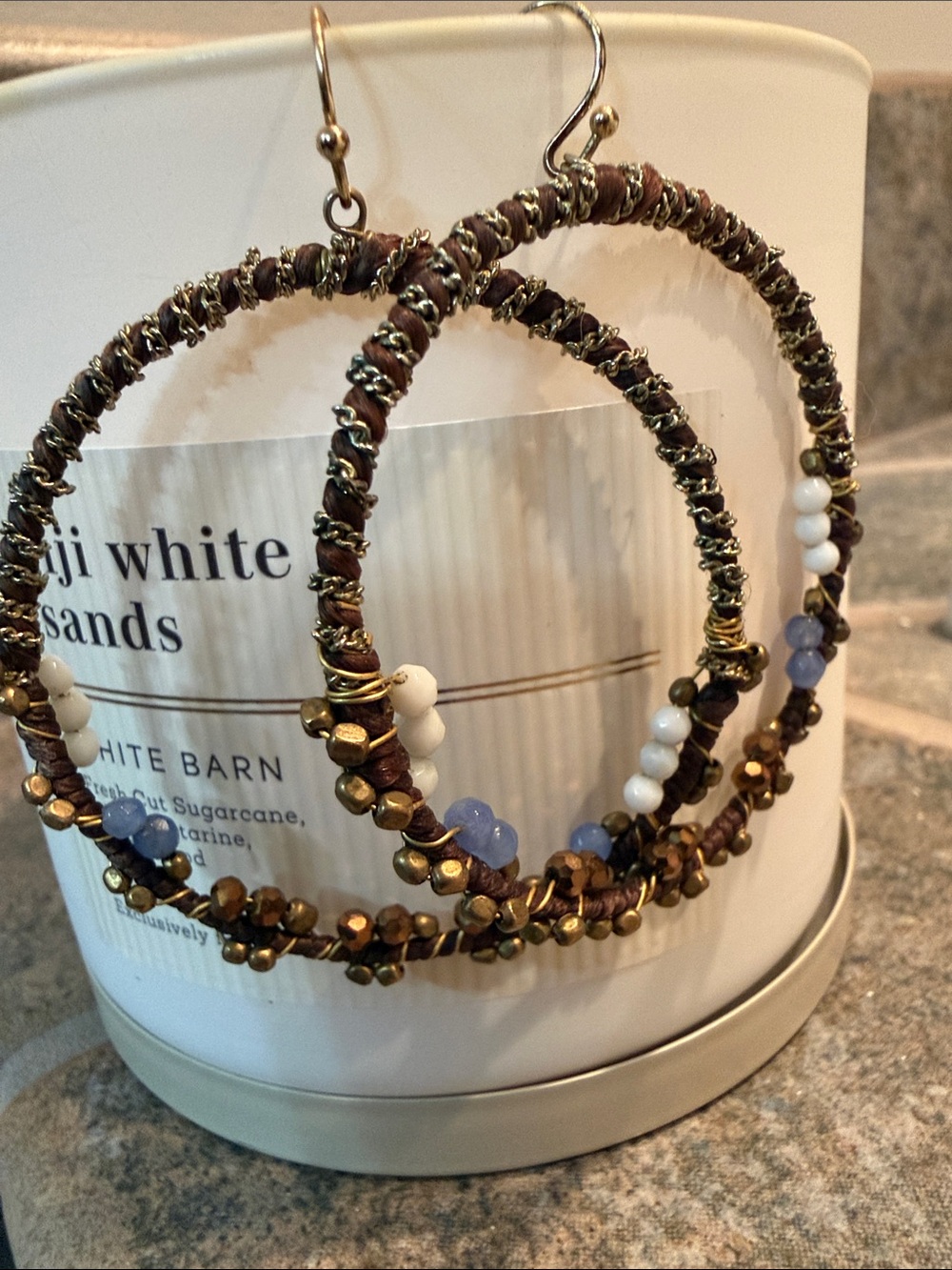 Chan luu hoop earrings